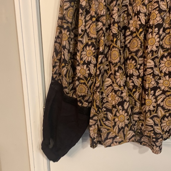 Cleobella Anthropologie Long Sleeve Top Rafi Lace Black Motif Size Medium NWT - Picture 5 of 16